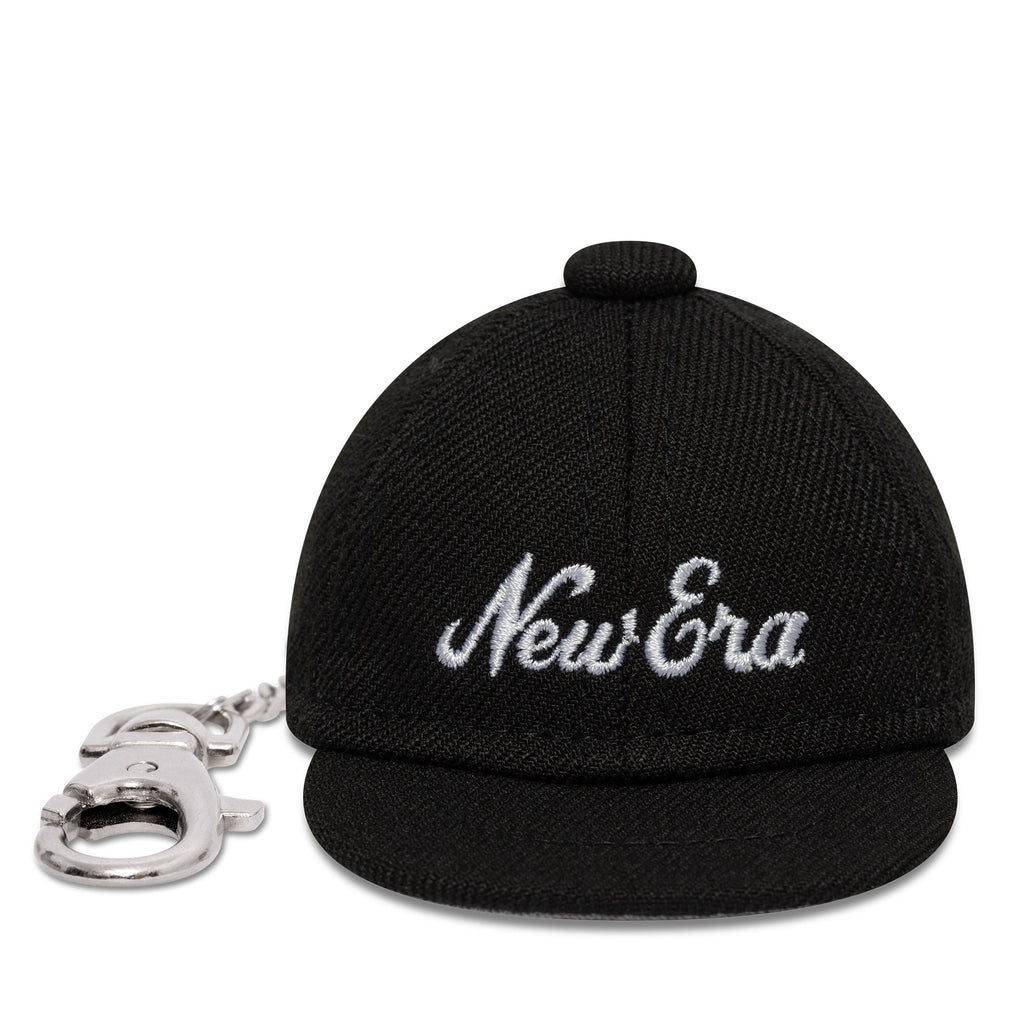 NEW ERA MINI CAP KEYCHAIN BLACK