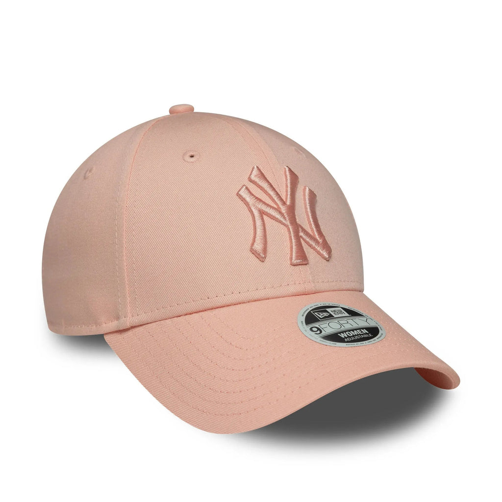 NEW ERA 9FORTY WOMEN LEAGUE ESSENTIAL MLB NEW YORK YANKEES PINK CAP - FAM