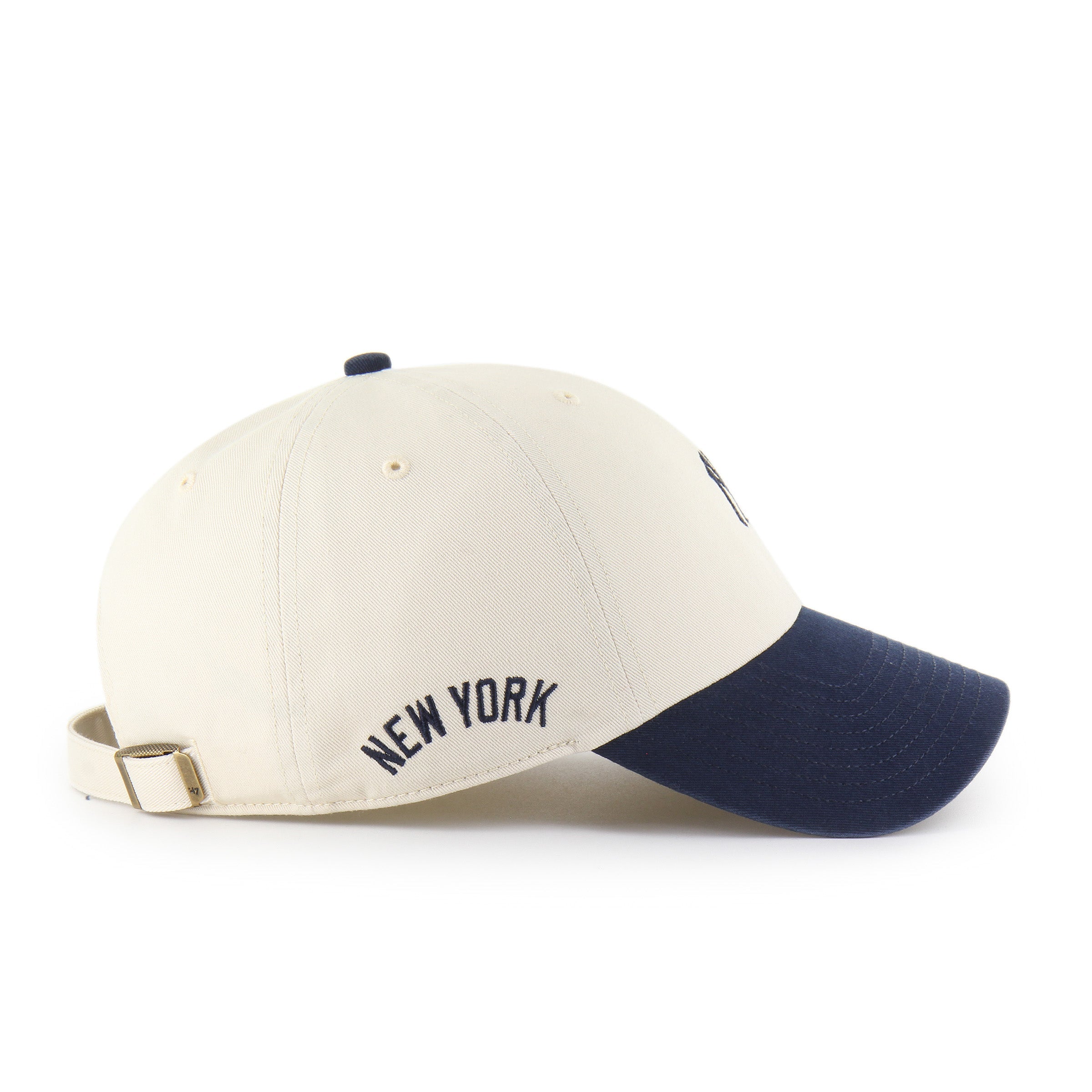NEW YORK YANKEES CHROME WHITE NAVY TWO TONE / '47 BASE RUNNER CLEAN UP