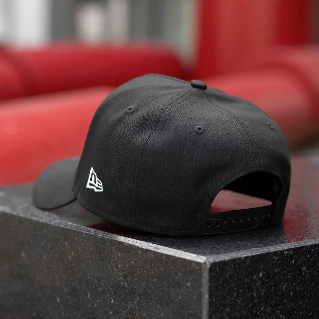 NEW ERA 9FORTY LOS ANGELES ANGELS SIDE PATCH BLACK / SCARLET RED UV - FAM