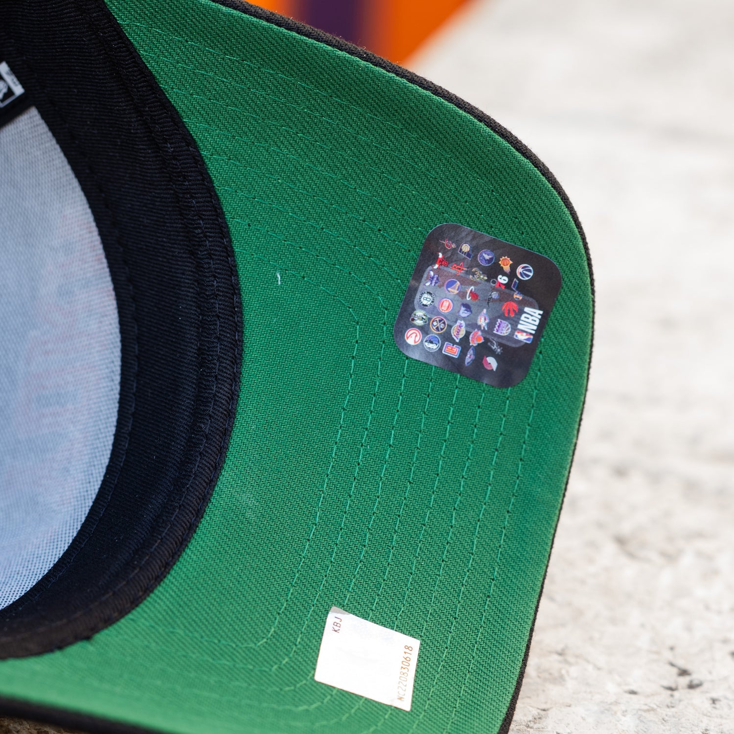 NEW YORK KNICKS NBA SCARLET BLACK KELLY GREEN UV / NEW ERA 9FORTY A-FRAME